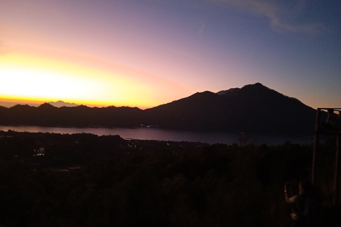 Mount Batur Sunrise Trek with Natural Hot Spring - All Inclusive - Who Should Book This Mount Batur Sunrise Trek