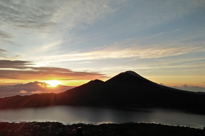 Mount Batur Sunrise Trekking & Hot Spring Tour - The climb itself: guides, pacing, and summit conditions