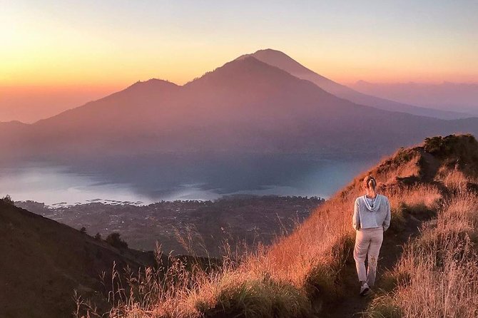 Mount Batur Sunrise Trekking & Natural Hot Spring - All Inclusive - Pre-dawn Pickup: How the Day Gets Moving Around Mount Batur