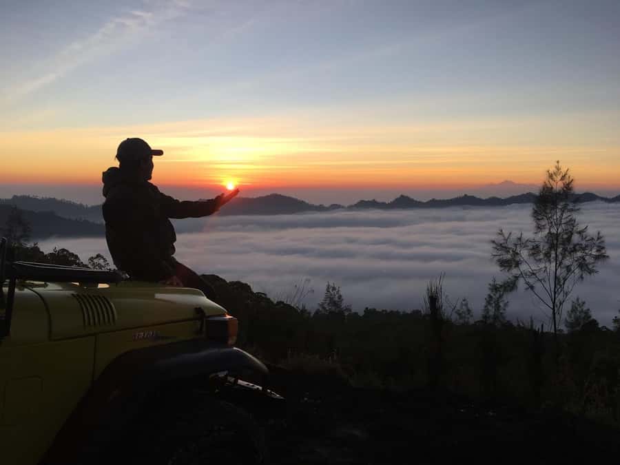Mount Batur: Sunset/Sunrise 4WD Jeep Tour with Photographer - The 4WD jeep ride on volcanic roads: what you’re really signing up for