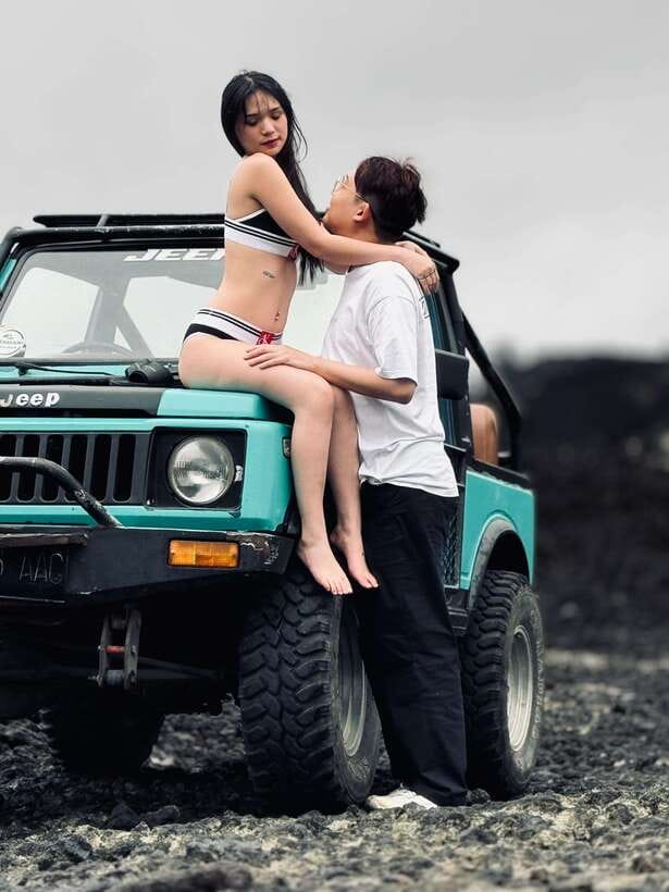 Mount Batur Sunset/Sunrise Jeep Tour & Natural Hot Springs - Natural Hot Springs by Lake Batur: Warm Water, Real Views