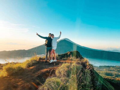 Mount Batur Sunset Trekking And Natural Hot Spring Tour - The Coffee Plantation Stop: More Than a Snack Break