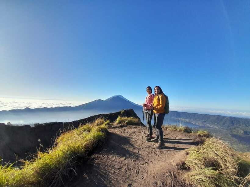 Mount Ijen Blue Fire Tour Start From Banyuwangi or Ubud Bali - Sunrise and blue fire: the payoff, and the rules of the game