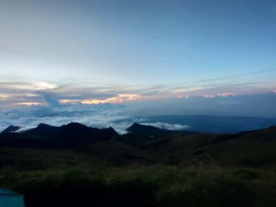 Mount Rinjani 3D/2N Full Mt Rinjani Summit - Route Overview: From Sembalun Grasslands to Senaru Forest