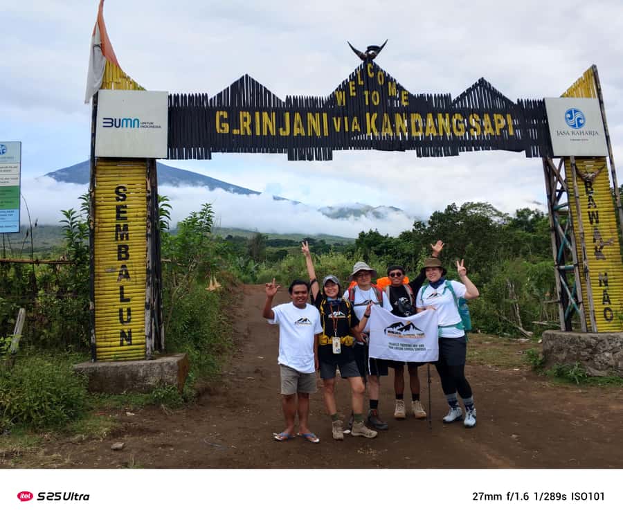 Mount Rinjani Trekking: 2D/1N Hike To Summit 3726m Full View - Why the 3,726m Summit Push Feels Different