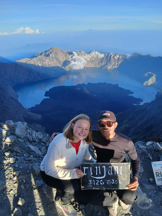 Mount Rinjani Trekking 2D-1N Summit - Day 2 Descent: Legs, Knees, and Staying Smart for 5 Hours Down