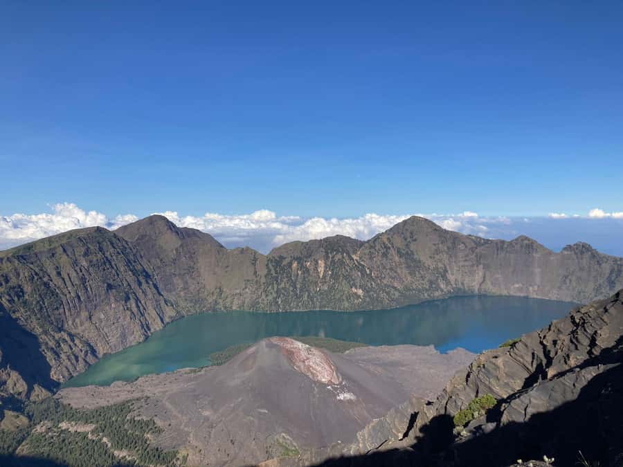 Mount Rinjani Trekking 3Days/2nights Summit Lake Hotspring - Night on Senaru Crater Rim: Sunset Over Bali and Volcano Smoke