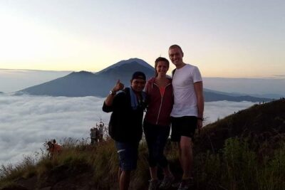 Mt Batur Sunrise, Breakfast & Natural Hot Springs - Hitting the Volcano Trail: Steep Steps, Flashlights, and a Pace That Actually Works