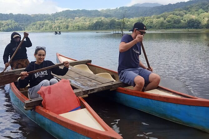Munduk Twin lake Trekking, Ulun Danu Beratan & Hidden Waterfall - Ulun Danu Beratan Temple: Lake Views First