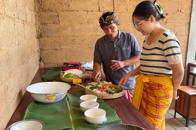 Munduk:authentic local Home cooking class - Home Cooking in Munduk, Not a Staged Demo Kitchen