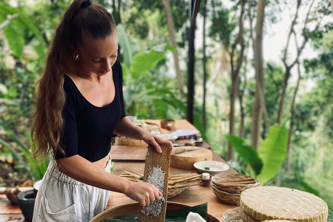 Mystery Mountain Cooking Class Sidemen - What the 4-Hour Class Rhythm Really Feels Like