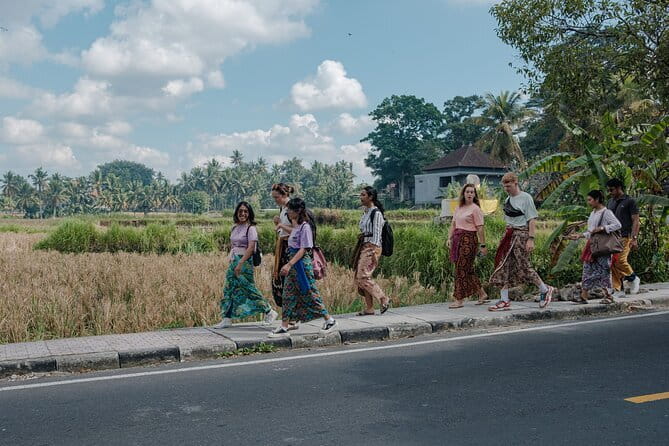 Myth of Pejeng Walking Tour - Meeting point in Bedulu: keep it simple, arrive early