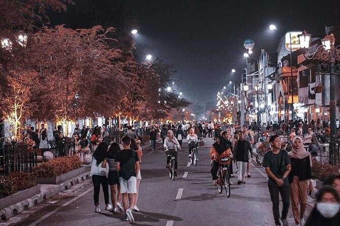 Night Walking Tour-Malioboro street food with guide at Yogyakarta - Key highlights at a glance