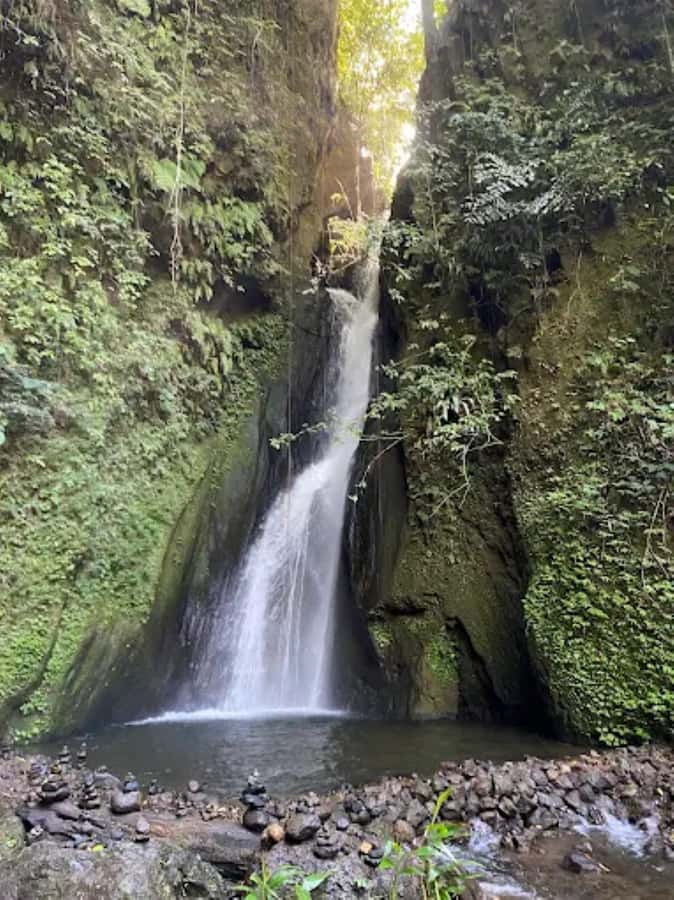 North Bali: Explore Munduk Waterfall Trekking Experience - Key highlights at a glance