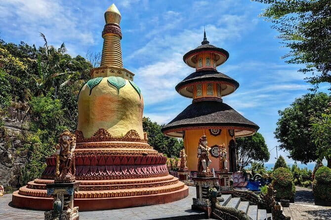 North Bali highlights: Buddhist temple, Waterfall & hot spring - North Bali from Seminyak: why this combo works