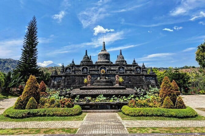 North Bali highlights: Buddhist temple, Waterfall & hot spring - Banjar Hot Springs: thermal water as the perfect mid-day reset