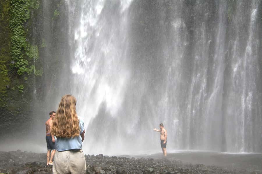 North Lombok: Sendang Gile Waterfall & Senaru Village Tour - Malimbu Hill: Your view-heavy start above the Gilis