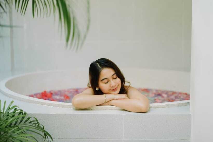 Nusa dua: Luxury Spa Bali Massage, Scrub, Flowerbath 2 hour - Pickup, timing, and what to bring so it runs smoothly