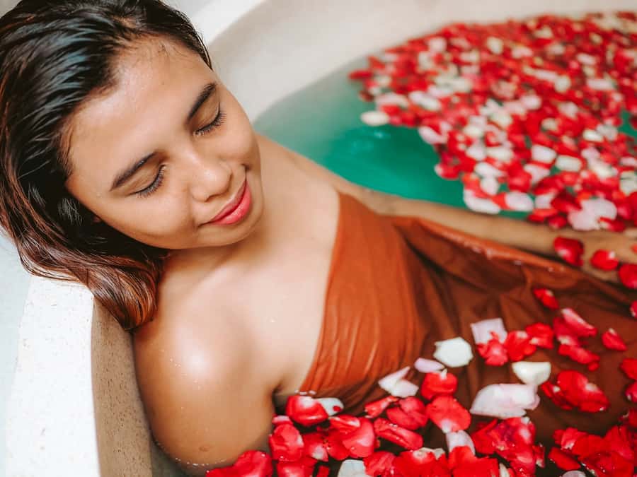 Nusa Dua: Traditional Lulur Massage & Spa Treatment - The 60-Minute Balinese Massage: Relaxation With Structure