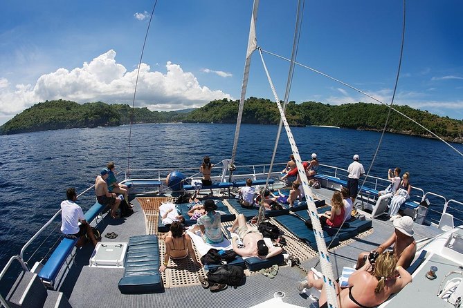 Nusa Lembongan: Island Discovery Cruise - Exploring Nusa Penida After Snorkeling: What You’re Likely Doing