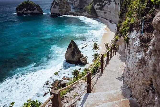 Nusa Penida East And West Full Day Private Guided Tour - Stop 4: Kelingking Beach (the classic cliff profile)