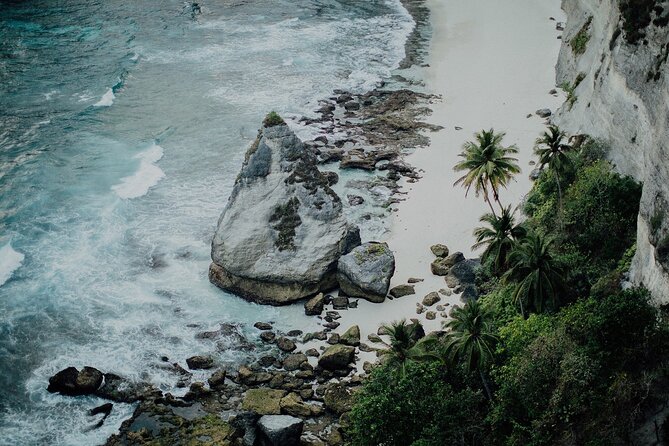 Nusa Penida One Day Trip to Instagrammable Spot by Penidago - Stop 6: Crystal Bay—popular snorkeling grounds, even if you stay dry