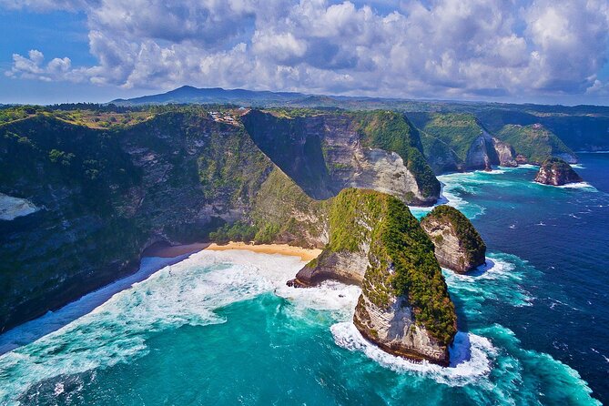 Nusa Penida Private Tour Package All Inclusive - The Molenteng Tree House and Atuh King Five: photos with real payoff