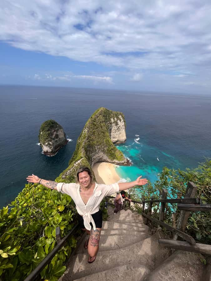Nusa Penida: Private West Scenic Highlights Tour - Getting picked up: ports, private AC car, and how the day starts