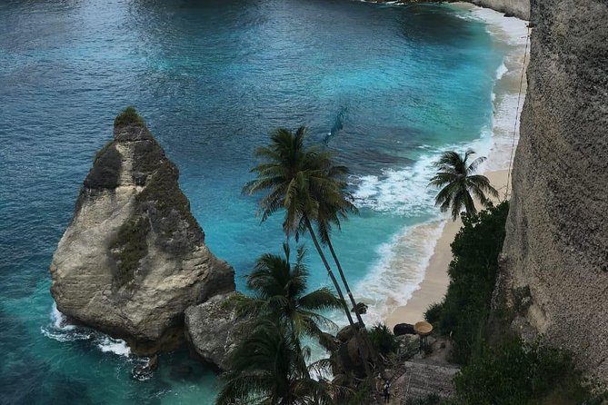 Nusa Penida Tour - Pasih Uug (Broken Beach): The Archway That Makes the Cove Work