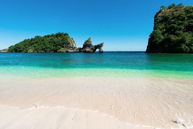 One Day Nusa Penida Island East - Banjar Nyuh Arrival: Finding Your Driver Without the Stress