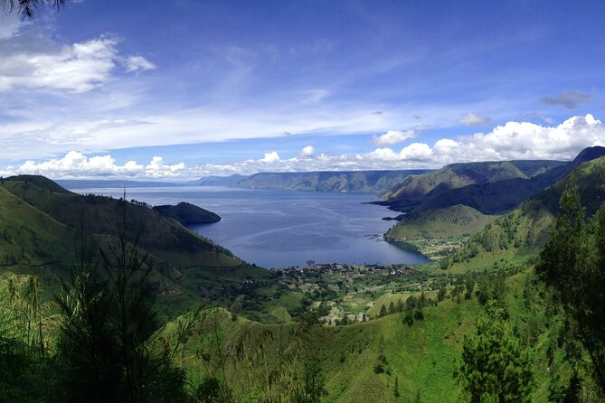 One day tour to explore brastagi High land & lake Toba departure from Medan - Key points to know before you go