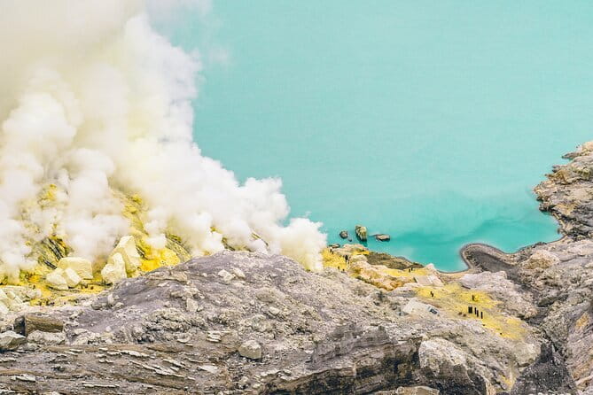 Overnight Mount Ijen Blue Fire Trekking Tour From Bali - Price and logistics: what $144 really buys you