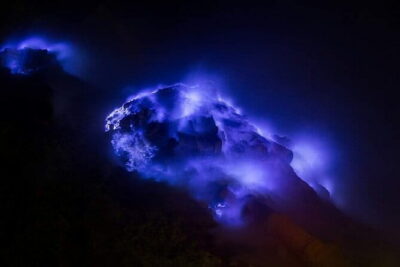 Overnight Mount Ijen Blue Fire Trekking Tour From Bali - Pickup zones and timing: building a 16–18 hour day