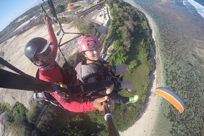 Paragliding Bali at Uluwatu Cliff with Photos/Videos - How high will you really fly? Wind, swells, and the 490 ft goal