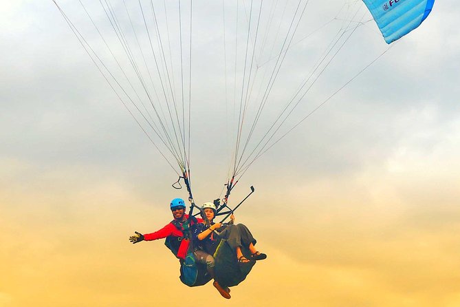Paragliding Bali Nusa Dua cliff with Free Photo/Videos - Who This Paragliding Ride Fits Best (And Who Should Think Twice)