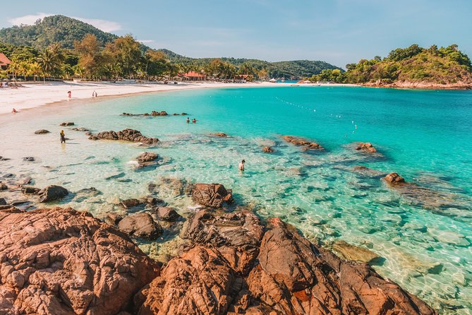 Pink Beach and Southeast Gili Islands Private Tour – Full Day - From 8:00 AM to an Island-Focused Day: How the Tour Flows
