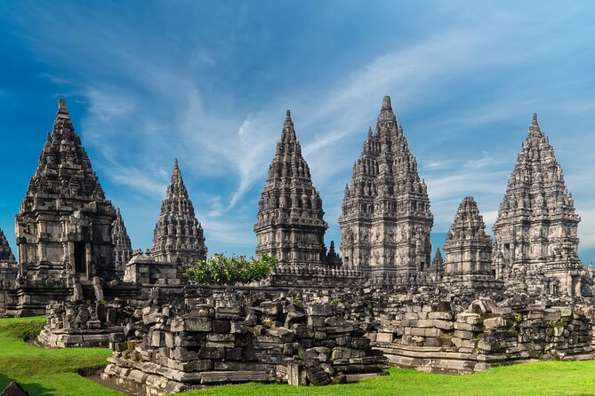 Prambanan Temple and Ramayana Ballet Show (VIP Seat with dinner) - Prambanan at sunset: the part you’ll remember