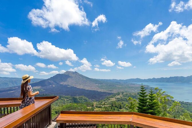 Private 3-day Tour Package: Bali's Top Sights - Day 1: Batuan Temple, Tegenungan Waterfall, and Ubud culture in one rush