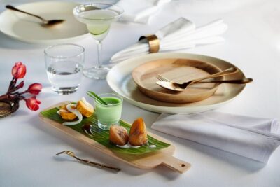 Private 6-Course Romantic Candlelight Dinner Overlooking Ubud Valley - The real timeline: pickup at 6pm, doves at 6:45