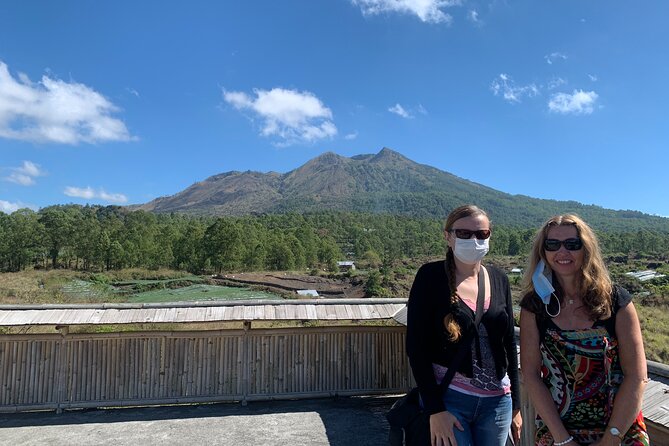 Private Bali Day Tour - Tegalalang - Kintamani and Temple Tour - Ubud Monkey Forest around 9:00: fun, rules, and timing that helps