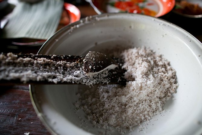 PRIVATE Balinese Cooking Class in Ubud with Dewa with Transfers - What Makes Dewa’s Hosting Style Different