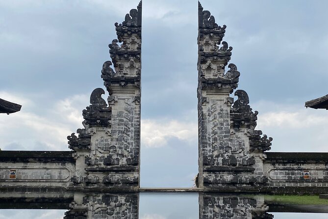 Private Best Tour Lempuyang Temple, Tirta Gangga, Teraz Agro - Lempuyang Temple: Mount Agung views and the mirror-style gate moment