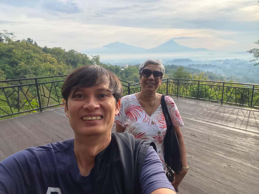 Private Car Yogyakarta: One Day Tour Borobudur and Prambanan - Should you book this one-day private car tour?