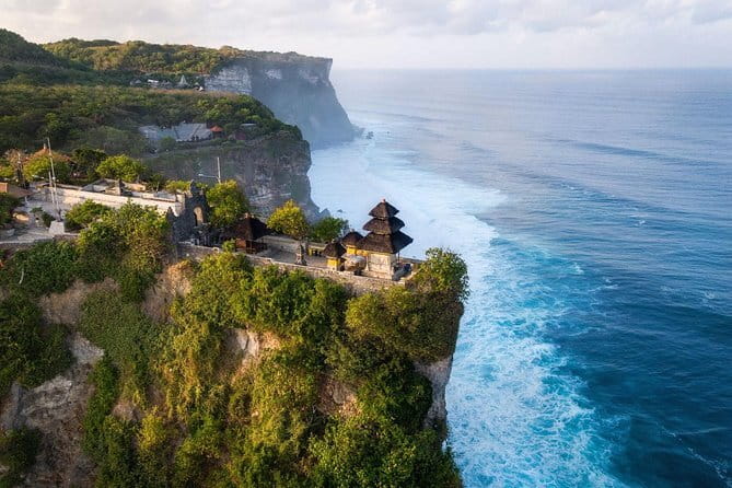 Private Chartered Car to Tanah Lot and Uluwatu - Tanah Lot Temple: offshore views and an hour that sets your tone