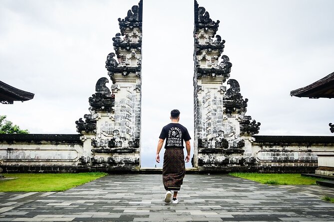 Private Full-Day Lempuyang Gate of Heaven Tour - Lempuyang Temple and the Gate of Heaven: Photo Magic Plus Temple Etiquette