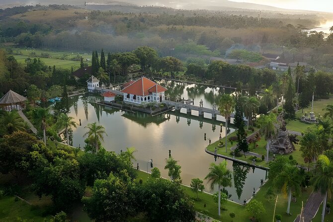 Private Full-Day Tour: Amazing The Gate of Heaven Bali Tour - Tirta Gangga and Ujung Water Palace: the reflecting-pool duo