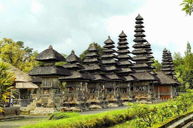 Private Full Day Tour: Best UNESCO Sites in Bali - Luwet coffee sampling: a small break before the big ocean finale