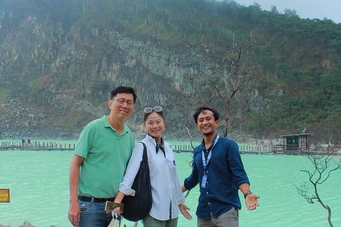 Private Full Day Trip to Taman Safari From Jakarta - Transport comfort and group size: SUV vs minivan expectations