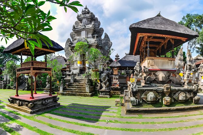 Private Half-Day Tour: Ubud Tour Packages - Tegenungan Waterfall: the stop that changes the mood