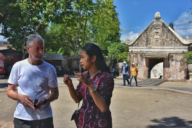 Private Royal Heritage Tour: Yogyakarta Palace, Watercastle, Sonobudoyo Museum - Sonobudoyo Museum: the best warm-up before you hit Kraton